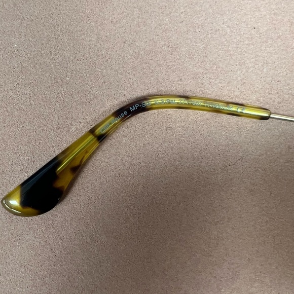 Maui Jim Cliff House Aviator Gold w/ HCL Bronze Polarized Lenses - Picture 4 of 4